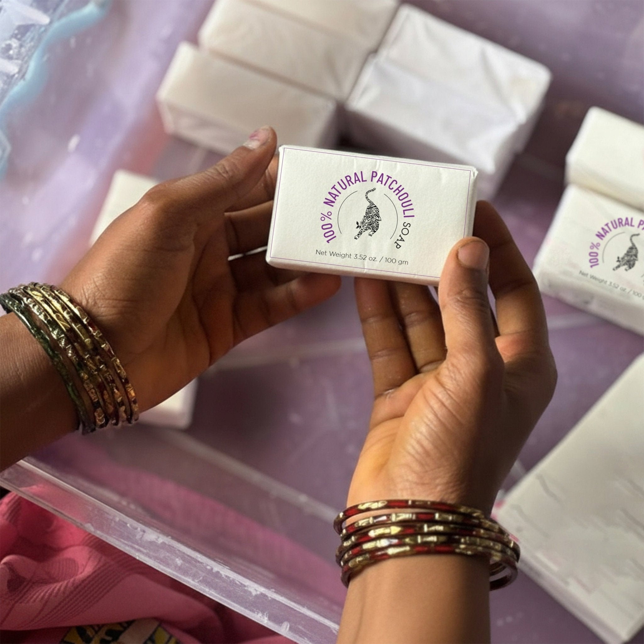 100% Natural Patchouli Soap | Handmade Body Cleansing Bar – Body Soap on Brown Living™. SKU: FFSOPA100G. Img 5.