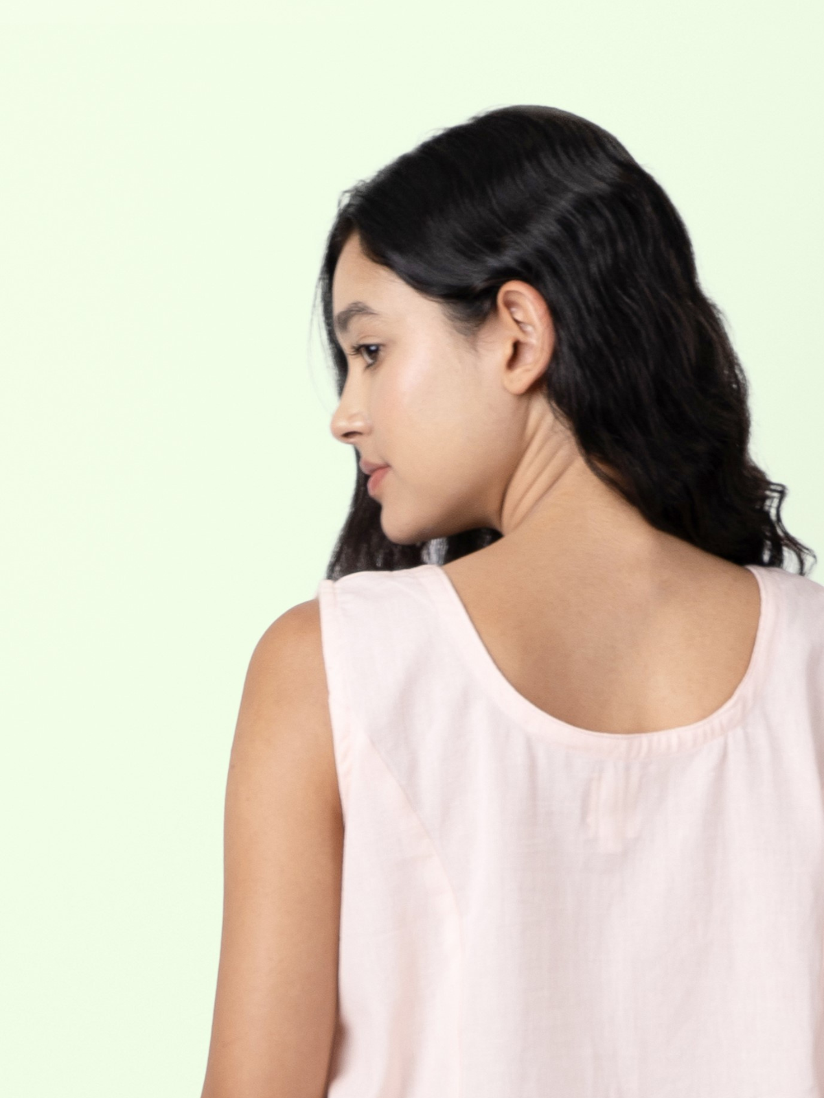 Scoop - Round Neck Sleeveless Top