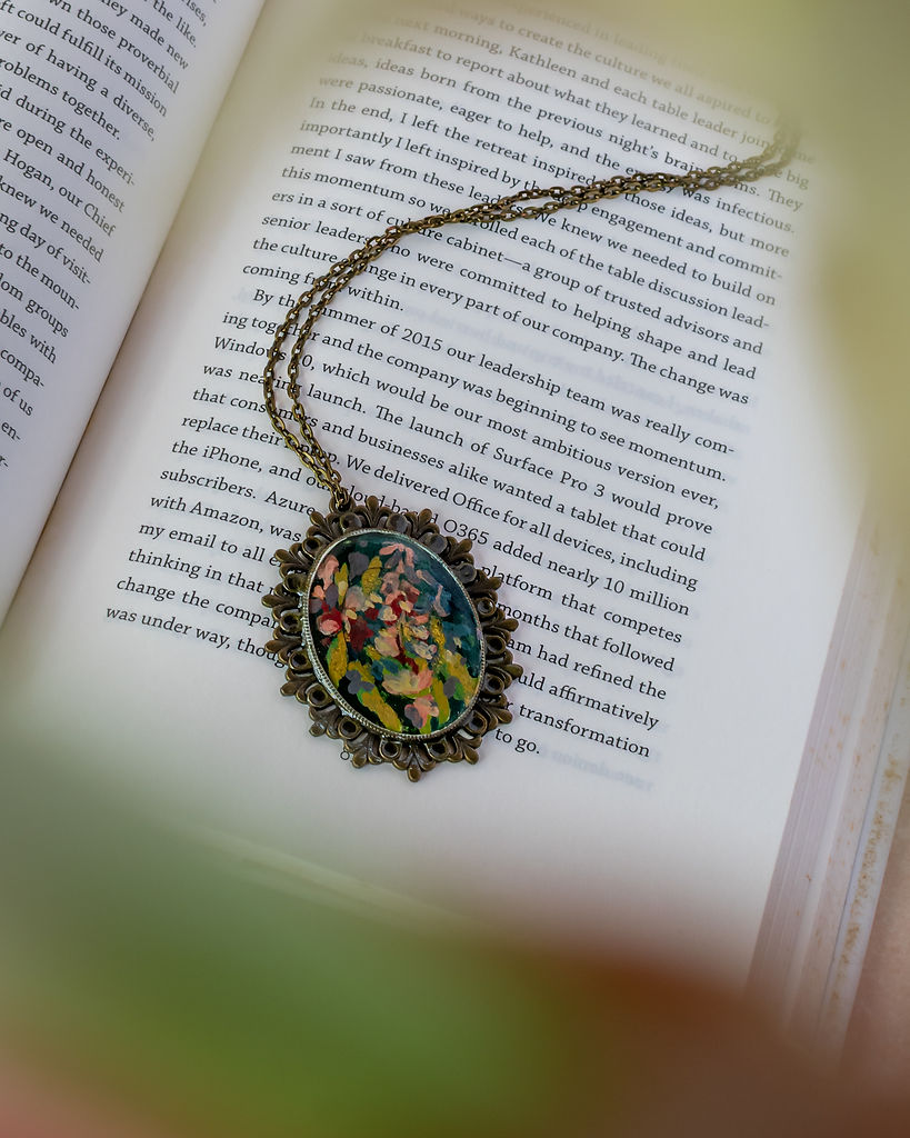 Resin Art Necklace| Handcrafted Resin Accessories for Women