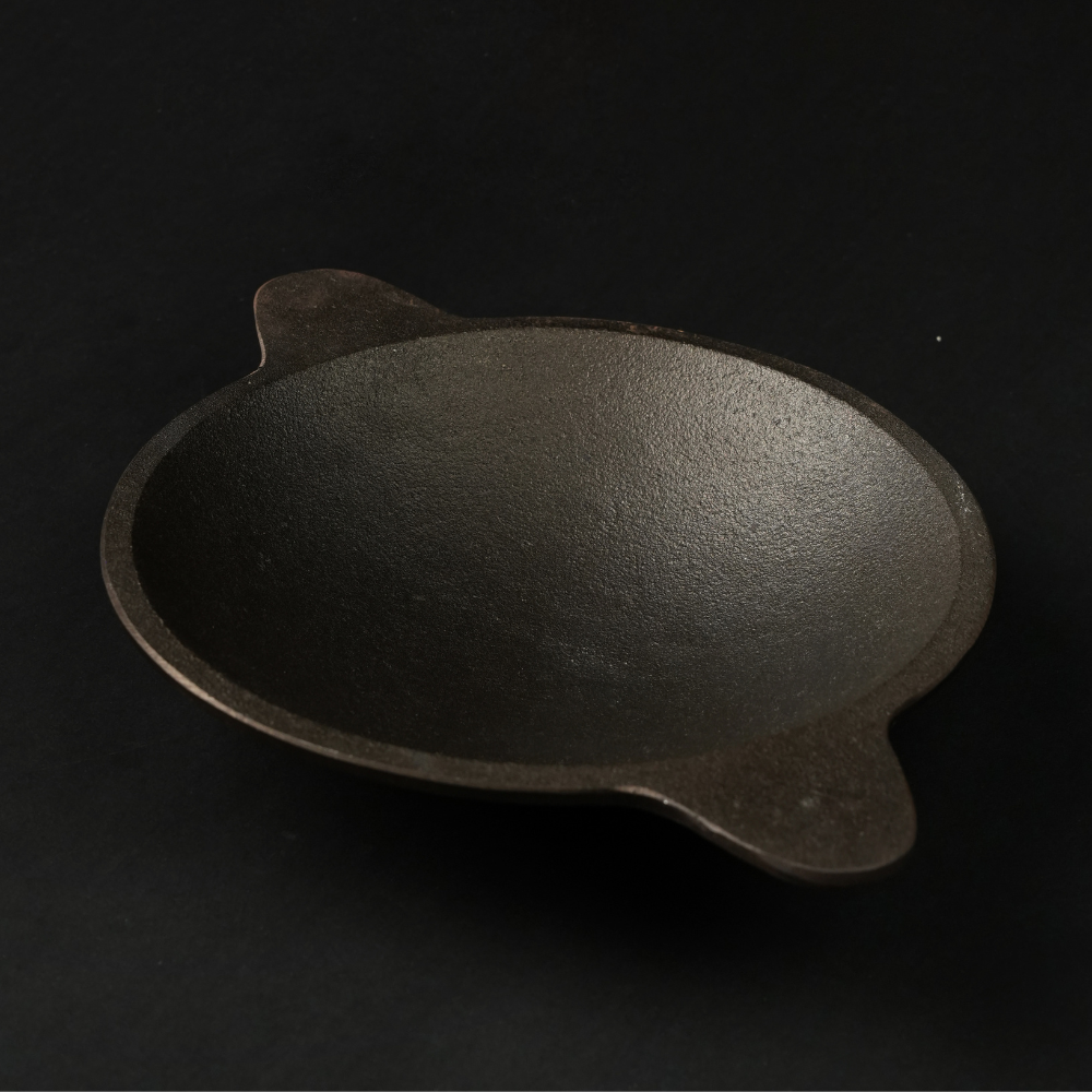 Castrong Handmade Cast Iron Appam Pan – Cookware on Brown Living™. SKU: CastIron - Appam - pan - 1600g - packof1. Img 2.