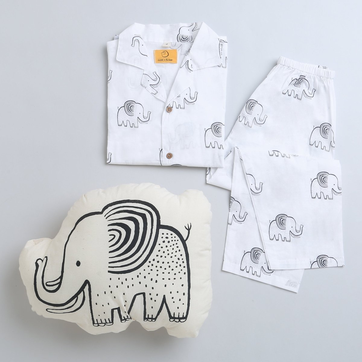 A Stomping Elephant - Unisex Kids Cotton Nightwear – Kids Pyjamas on Brown Living™. SKU: MITHNW - 077 - 1. Img 3.