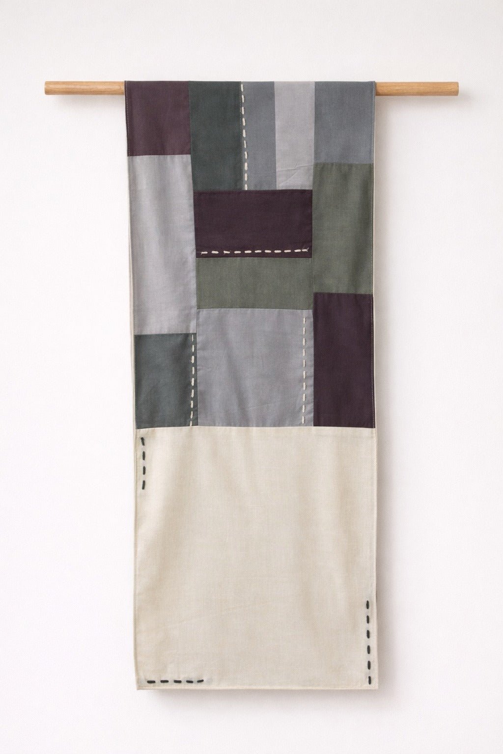 Aakar Table Runner – Elegant Fabric Runner for Stylish Dining Decor – Table Linens on Brown Living™. SKU: TR02. Img 3.