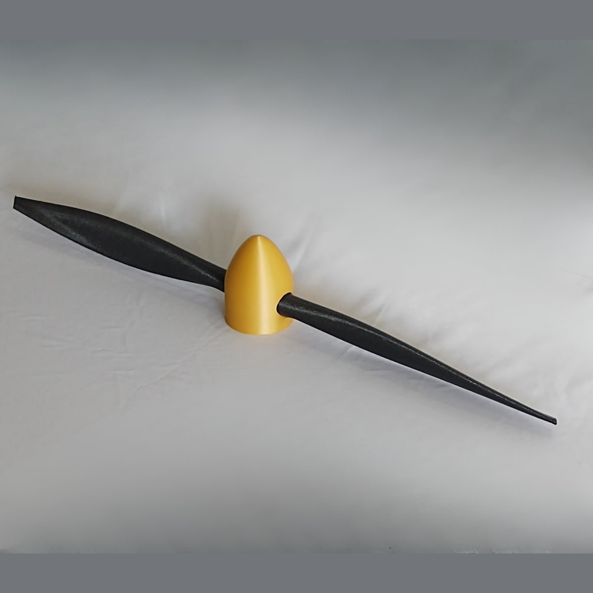 Allegiant Propeller Plant - Based Black & Gold Wall Decor – Home Decor on Brown Living™. SKU: ALPREDPLTKA086. Img 3.