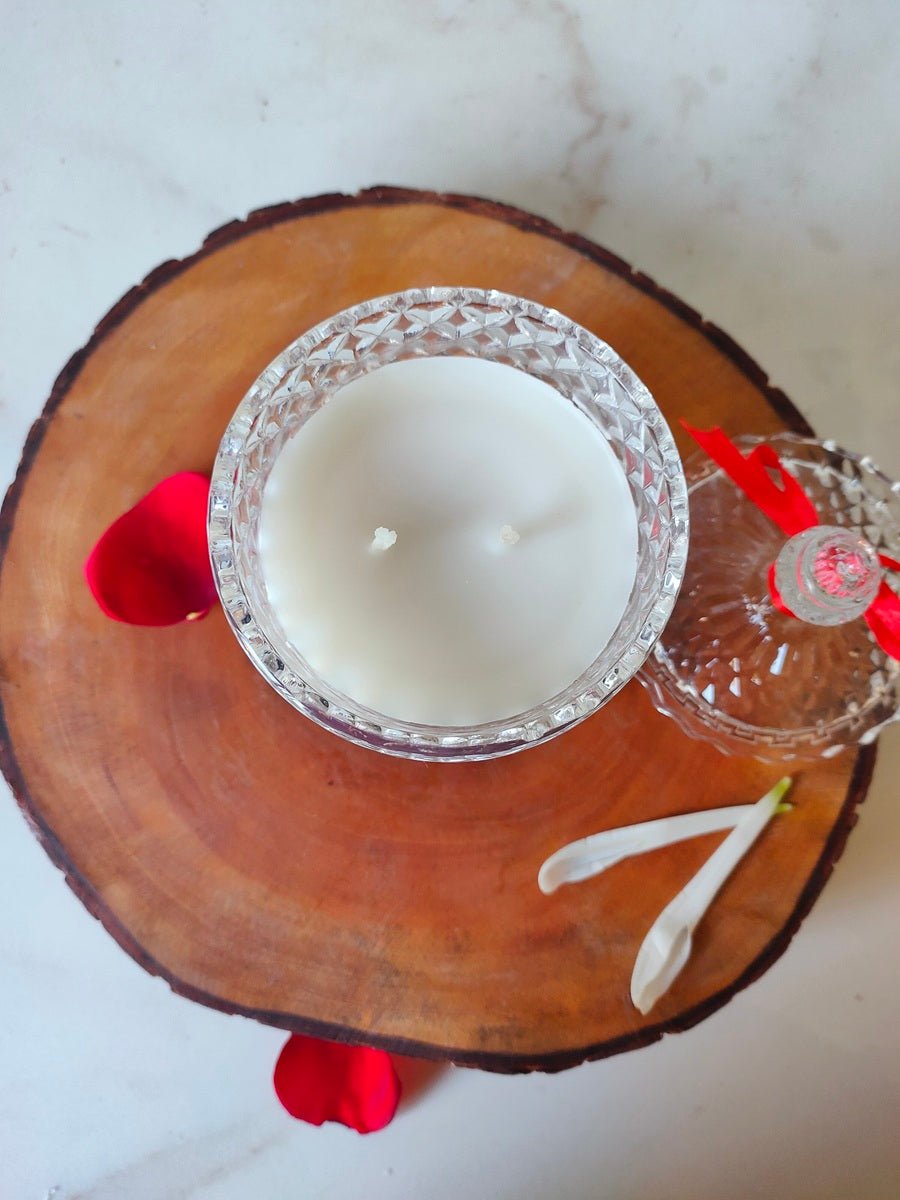 Amorentia Romantic Scented Candle | Valentine’s Day Gift – Candles & Fragrances on Brown Living™. SKU: BGASC. Img 4.