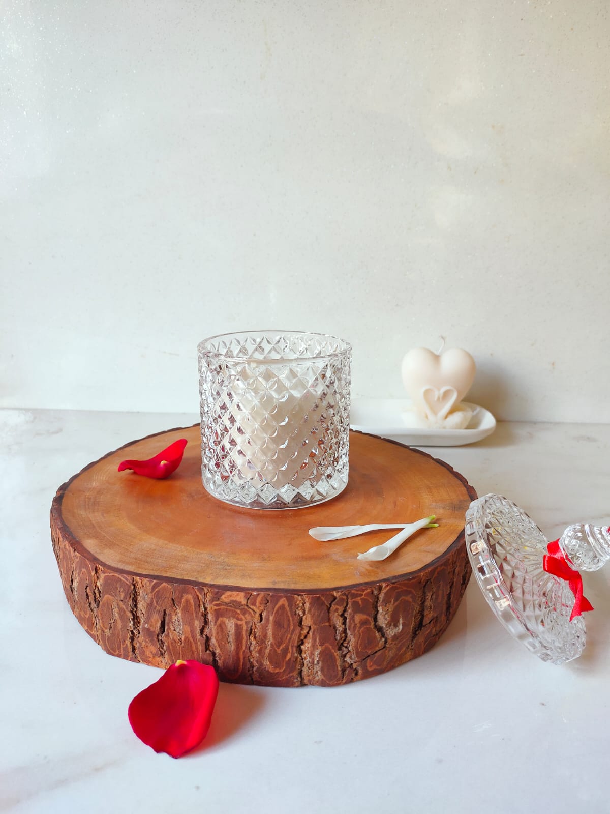 Amorentia Romantic Scented Candle | Valentine’s Day Gift – Candles & Fragrances on Brown Living™. SKU: BGASC. Img 2.