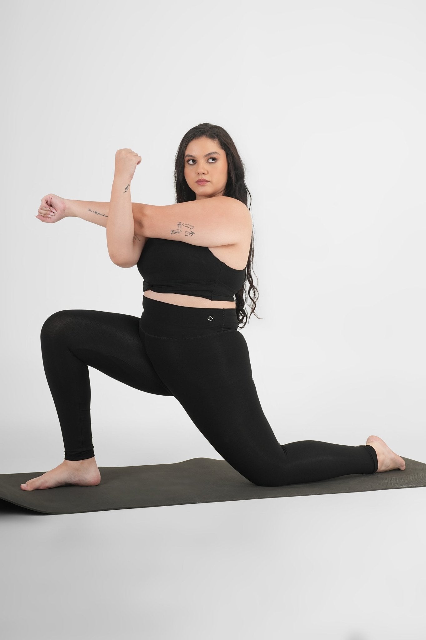 Ash Black Co - ordinated | Sleek & Comfortable Women’s Activewear Set – Womens Co - Ord Sets on Brown Living™. SKU: ELASHCOBLXS. Img 9.