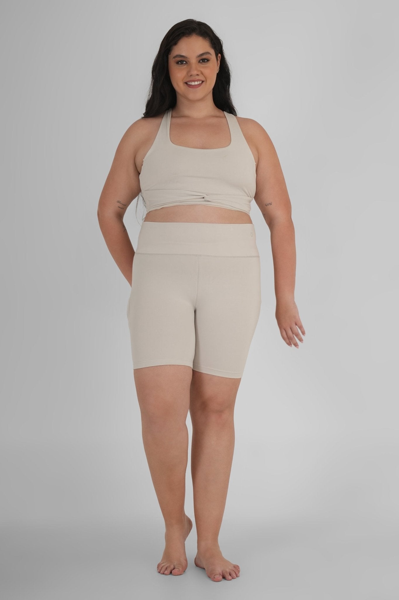 Ash White Co - ordinated Set | Elegant & Comfortable Women’s Activewear – Womens Co - Ord Sets on Brown Living™. SKU: ELASHCOWHXS. Img 6.