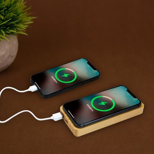 Aspen QI 10000mAh Power Bank With 15W Wireless Charger – Desk Accessories on Brown Living™. SKU: MT550. Img 2.