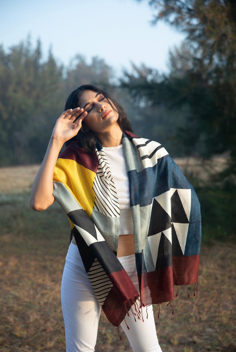 Athangudi 100% Natural Ahimsa Eri Peace Silk Scarf – Womens Scarf on Brown Living™. SKU: NAESWT07. Img 1.