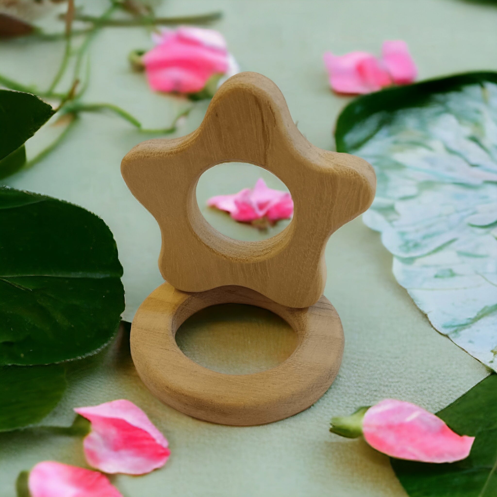 Baby Gum Soothing Neem Wooden Teethers – Flower & Circle Shapes – Baby Teethers & Soothers on Brown Living™. SKU: T_FLR-CRL. Img 3.