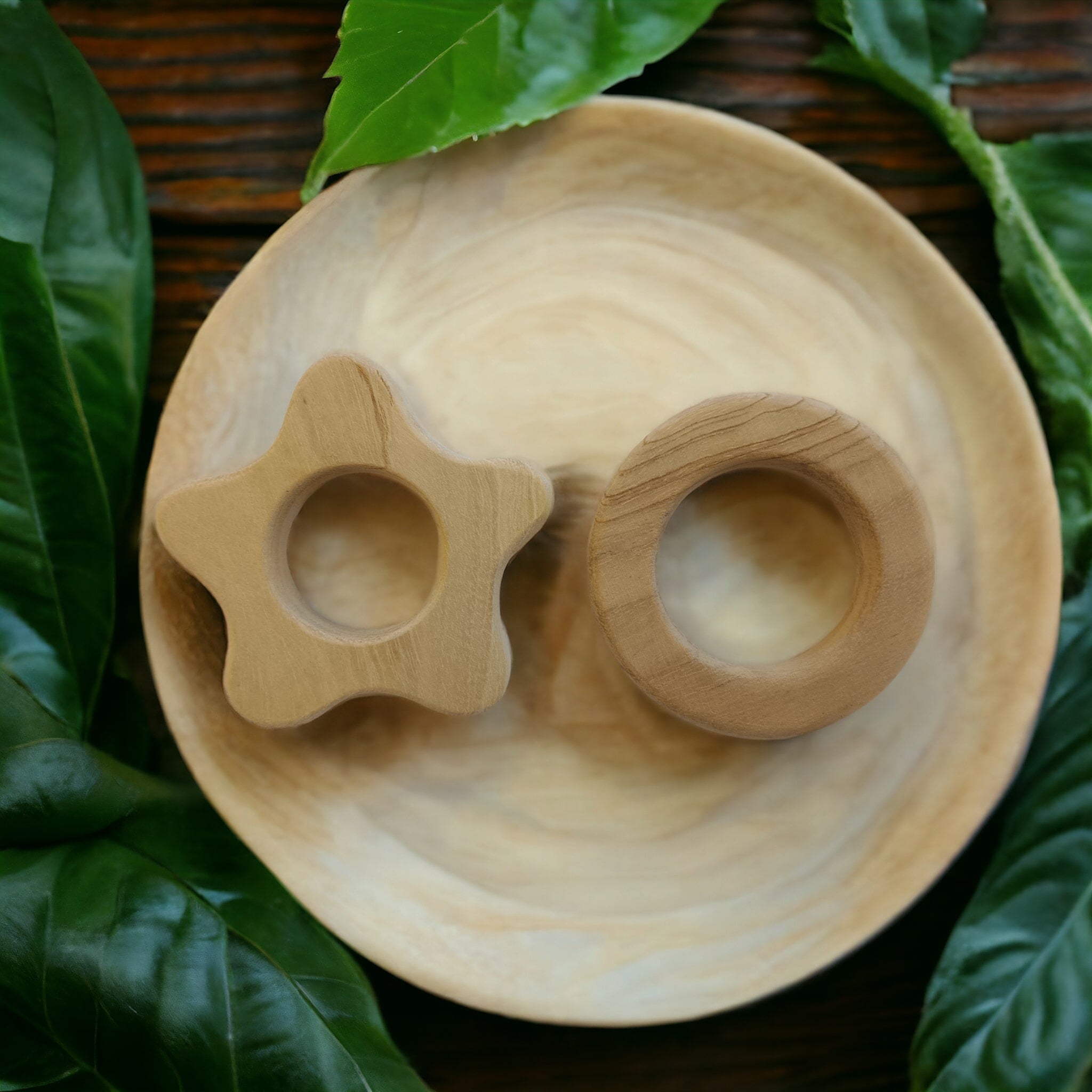 Baby Gum Soothing Neem Wooden Teethers – Flower & Circle Shapes – Baby Teethers & Soothers on Brown Living™. SKU: T_FLR-CRL. Img 1.