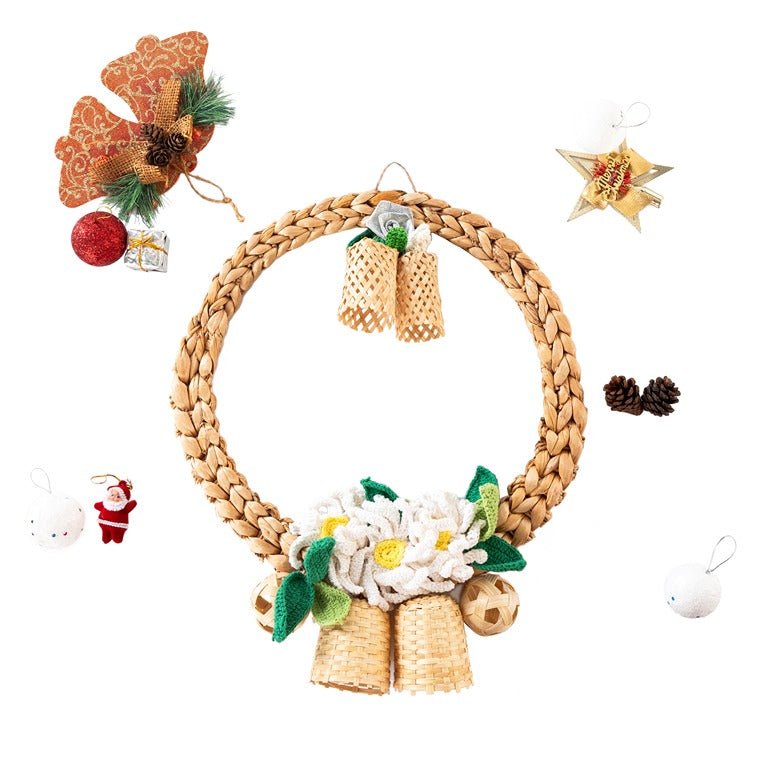 Bamboo Carol Wreath – Handcrafted Eco - Friendly Christmas Decor – Home Decor on Brown Living™. SKU: BMFDE-629. Img 4.