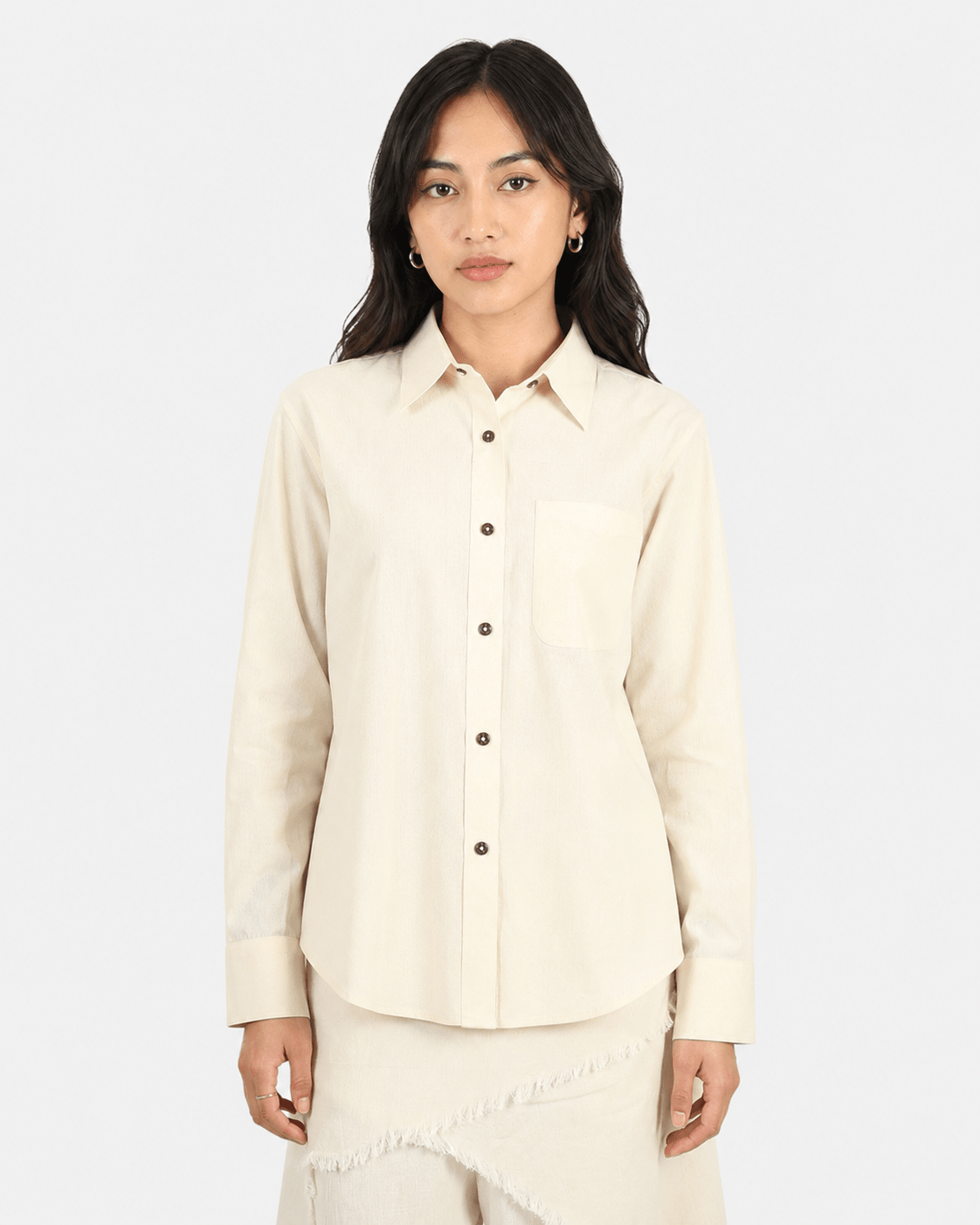 Basic Cotton Shirt – Classic Everyday Essential with Lasting Comfort – Womens Shirt on Brown Living™. SKU: ACB2026002. Img 4.