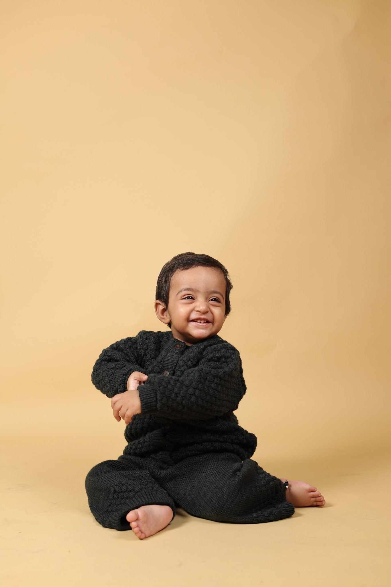 Black Bear Merino Wool Full Cord Set – Herbal Dyed Baby Wear – Kids Daywear Sets on Brown Living™. SKU: BC01001. Img 3.