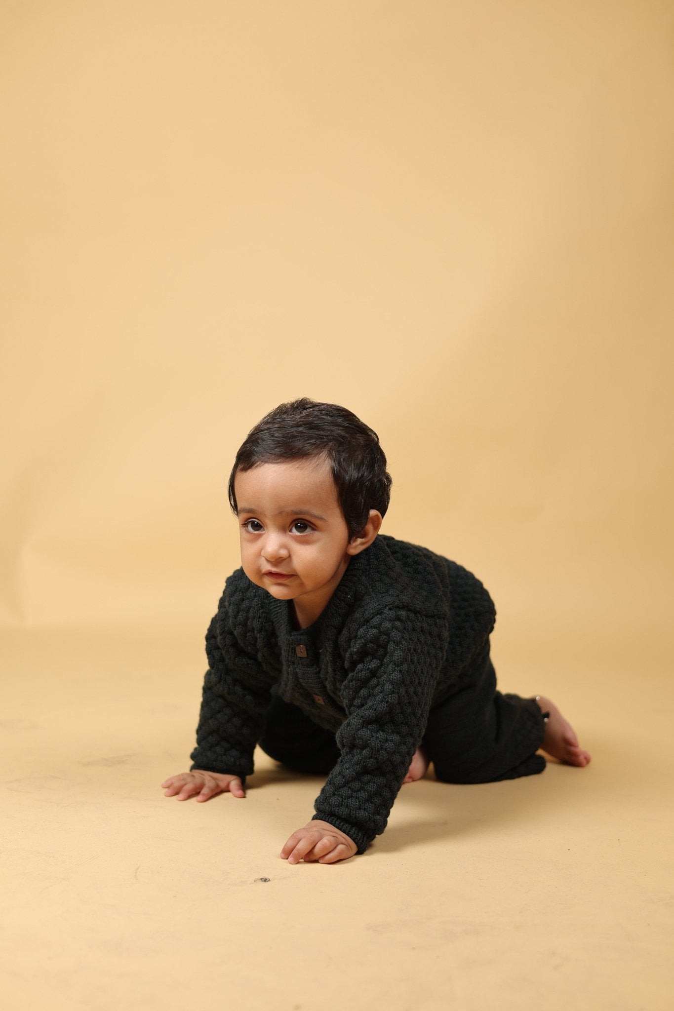 Black Bear Merino Wool Full Cord Set – Herbal Dyed Baby Wear – Kids Daywear Sets on Brown Living™. SKU: BC01001. Img 5.