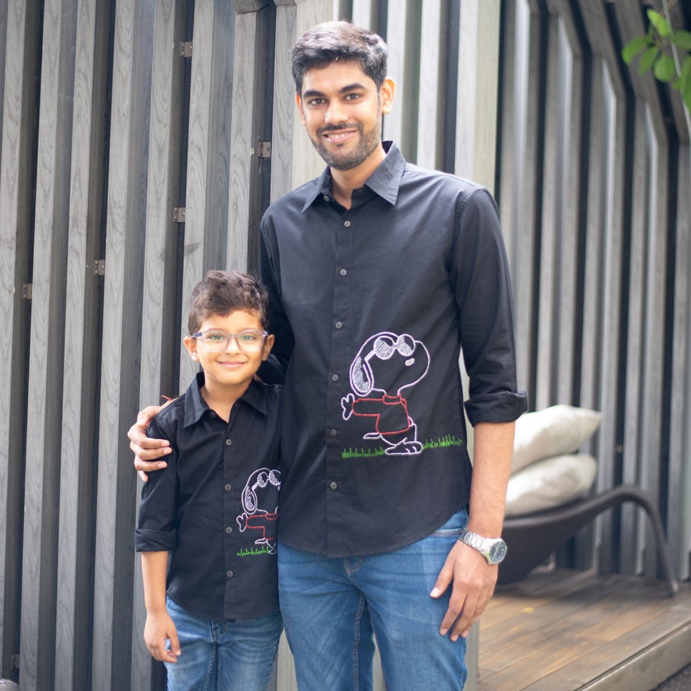Black Organic Cotton Shirt with Chill Dog Embroidery – Men Shirt on Brown Living™. SKU: NANMS005EMB046 - S39. Img 5.