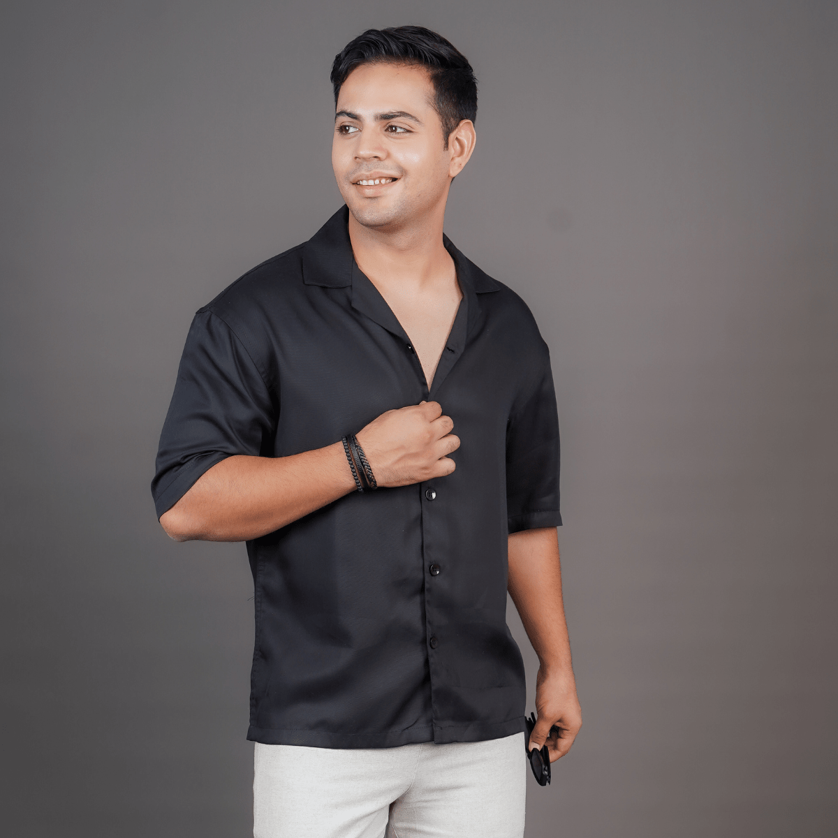 Black Relaxed Fit Tencel Cuban Collar Shirt – Men Shirt on Brown Living™. SKU: DS1055_S. Img 4.
