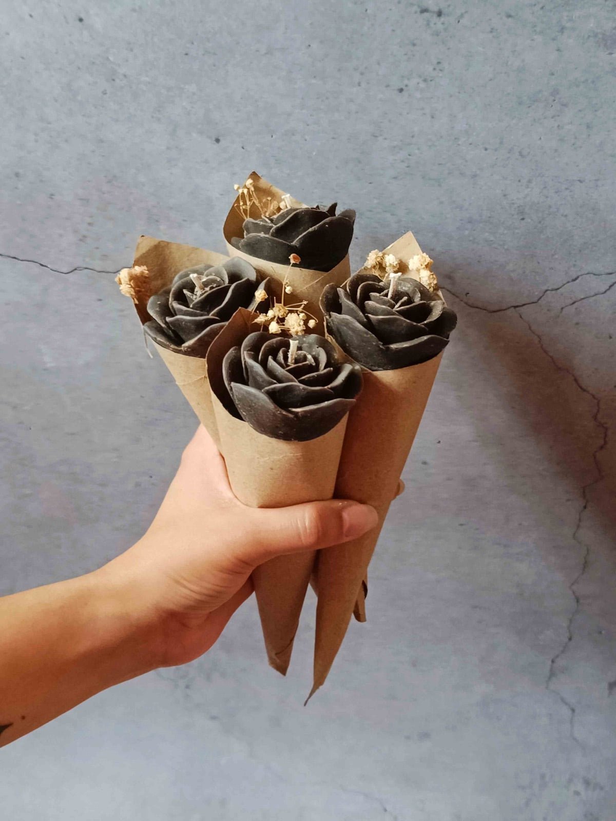 Black Rose Soywax Candle Flower Bouquet (Sweet Patchouli) | Verified Sustainable by Brown Living™