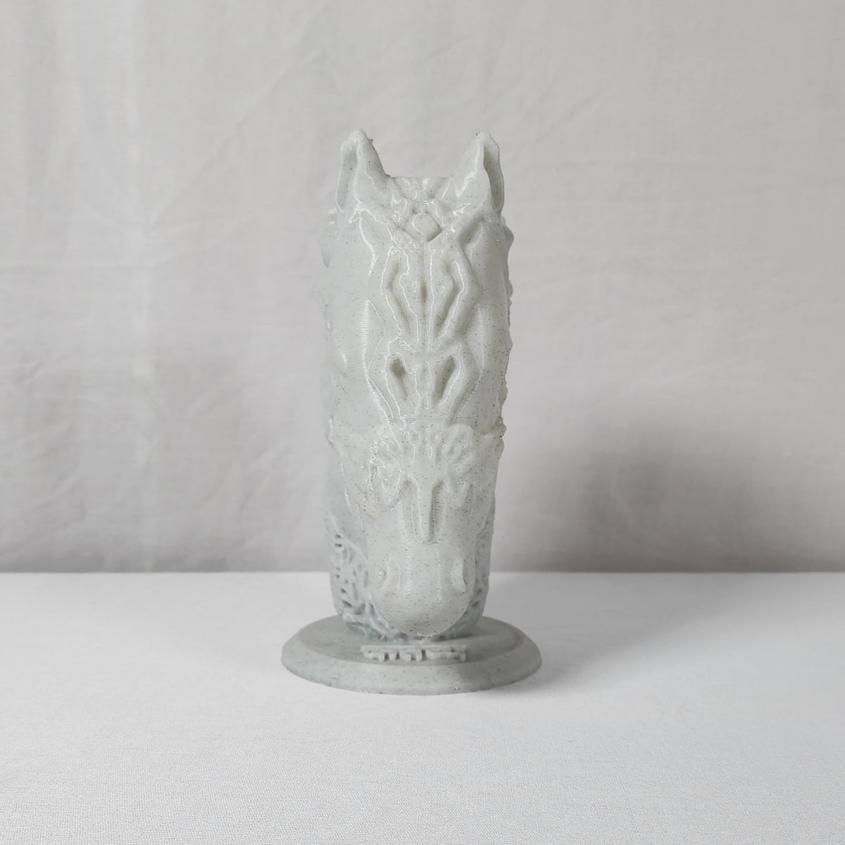 Bronco's Kartavya Plant - Based Marble White Sculpture – Home Decor on Brown Living™. SKU: BRKAEDPLMWA105. Img 2.