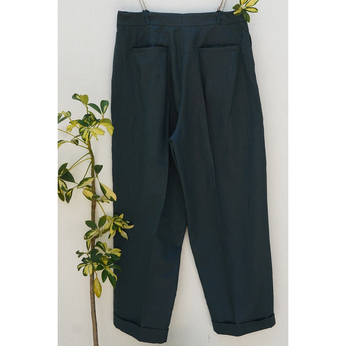 Buel Linen Trousers | Men’s Relaxed Fit Lightweight | Smart Casuals – Mens Trousers on Brown Living™. SKU: SG0099XSn. Img 4.