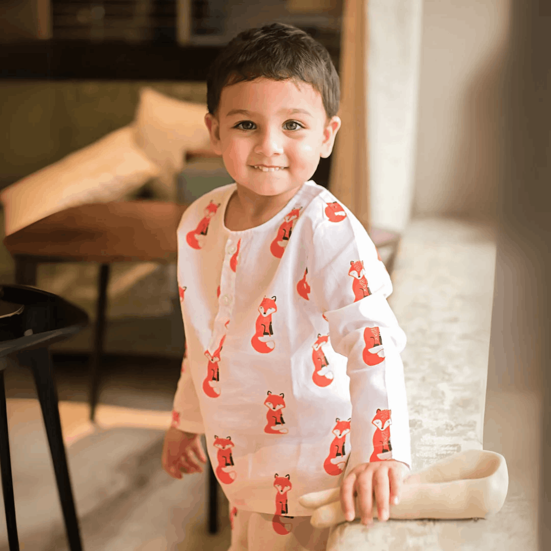 Bushy Fox - Unisex Kids Cotton Nightwear – Kids Pyjamas on Brown Living™. SKU: MITHNW-026-1. Img 1.