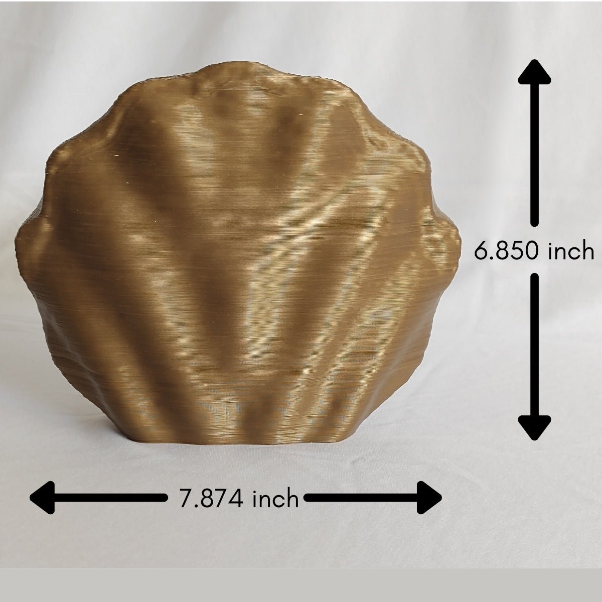 Centennial Mollusk Plant - Based Exotic Bronze Vase – Home Decor on Brown Living™. SKU: CEMOEDPLEBA085. Img 4.