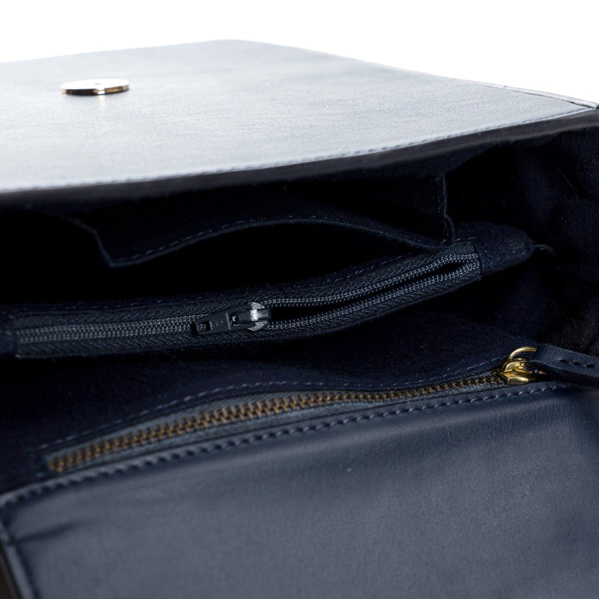 Ceres (Navy blue) | Women's bag made with Cactus Leather – Womens Bag on Brown Living™. SKU: SCGH 3004. Img 2.