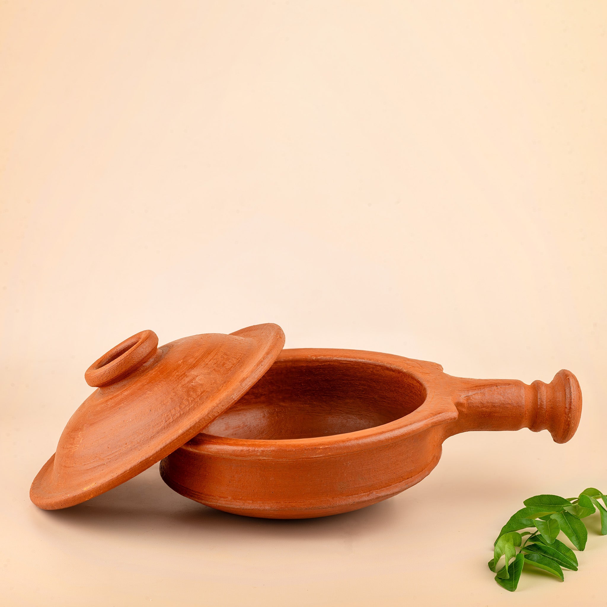 Chalakudy Terracotta Red Clay Sauce Pot |Lid Handmade Earthen Cookware – Cookware on Brown Living™. SKU: CW15. Img 2.