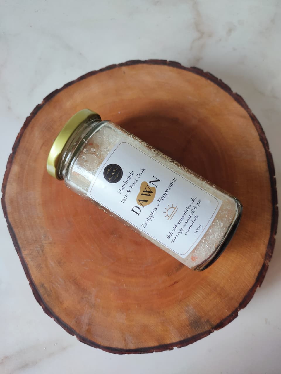 Dawn Aromatherapy Bath & Foot Soak – Eucalyptus & Peppermint – Bath Salt on Brown Living™. SKU: BBSDWN. Img 3.