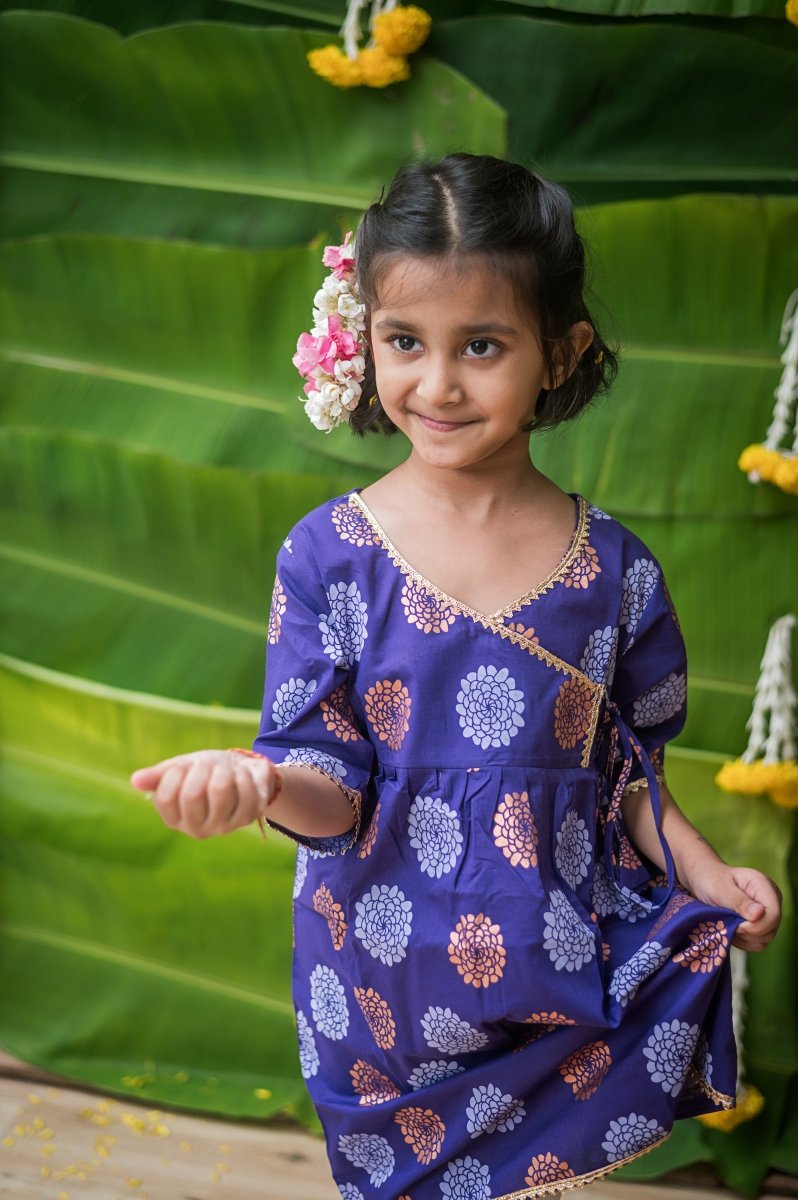 Dazzling Flower - Girls Ethnic Wear – Kids Ethnic Sets on Brown Living™. SKU: MITHEW - 073(P) - 1. Img 6.