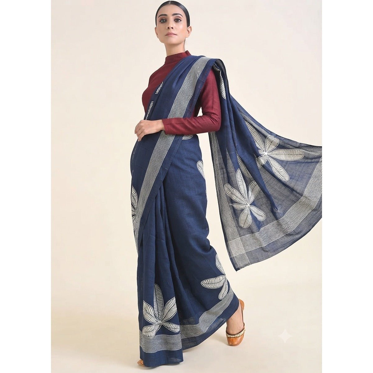 Desert Rose 100% Natural Mulberry Silk Saree – Womens Saree on Brown Living™. SKU: NAESA26. Img 1.