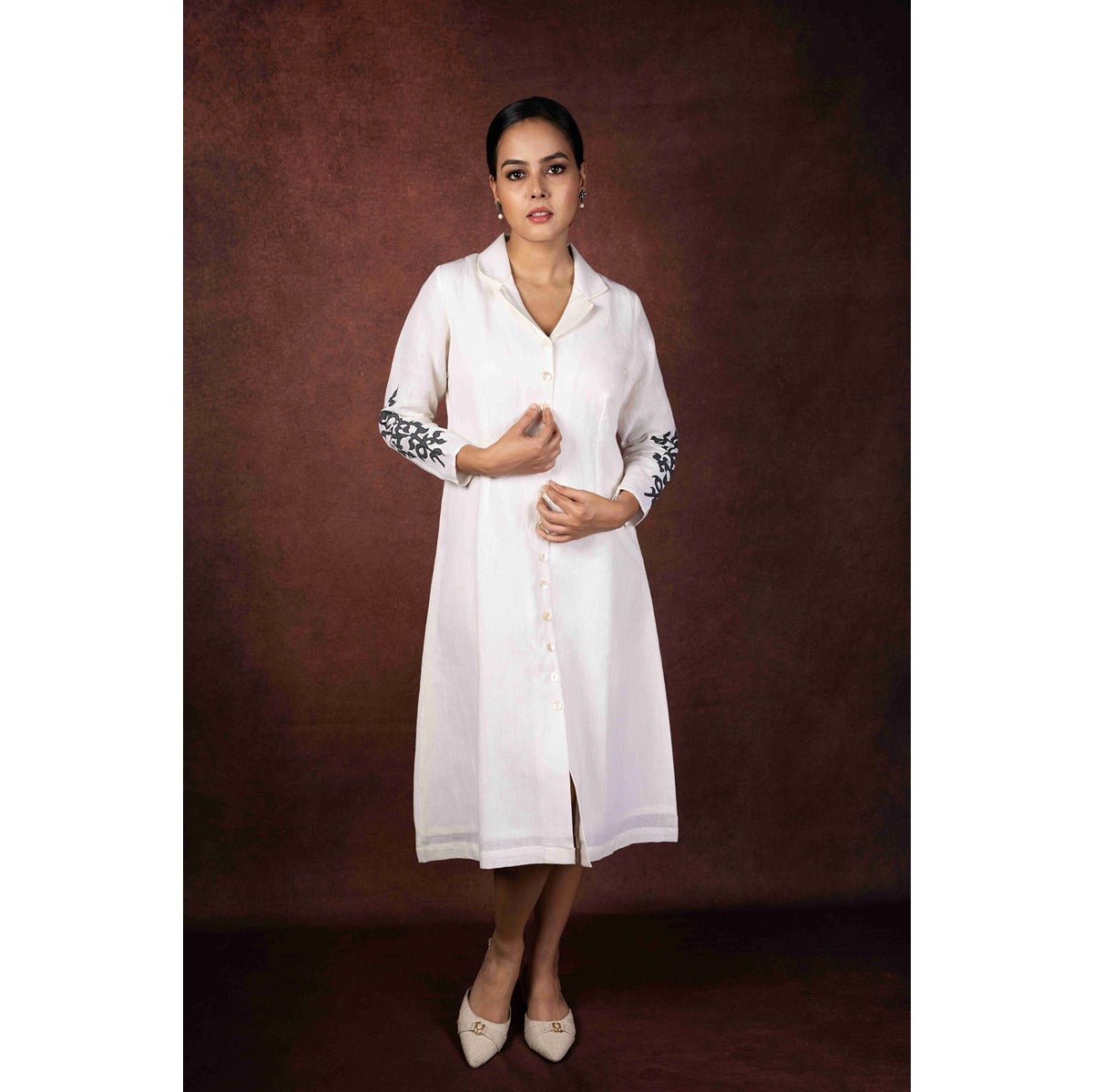 Dhara Soft Ivory Handloom Linen Dress With Hand Painted Sleeves – Womens Dress on Brown Living™. SKU: HD1007XSN. Img 2.