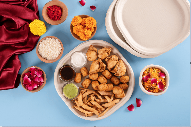 Disposable Plates | Food - Grade Round Plates – Plates & Bowls on Brown Living™. SKU: CLEC-80. Img 1.