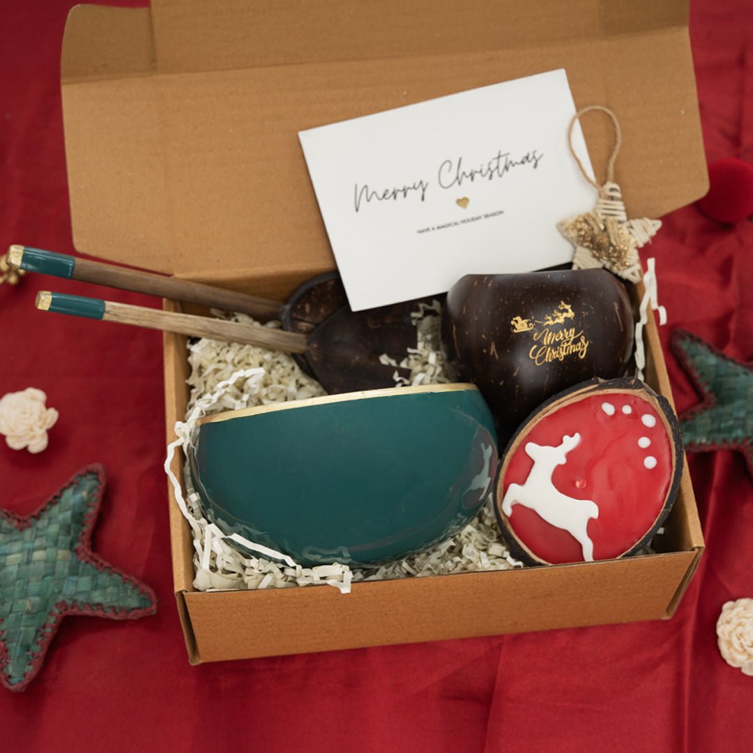 Eco - Friendly Premium Christmas Gift Hamper – Gift Hampers on Brown Living™. SKU: TGAXMASPREHMPR. Img 4.