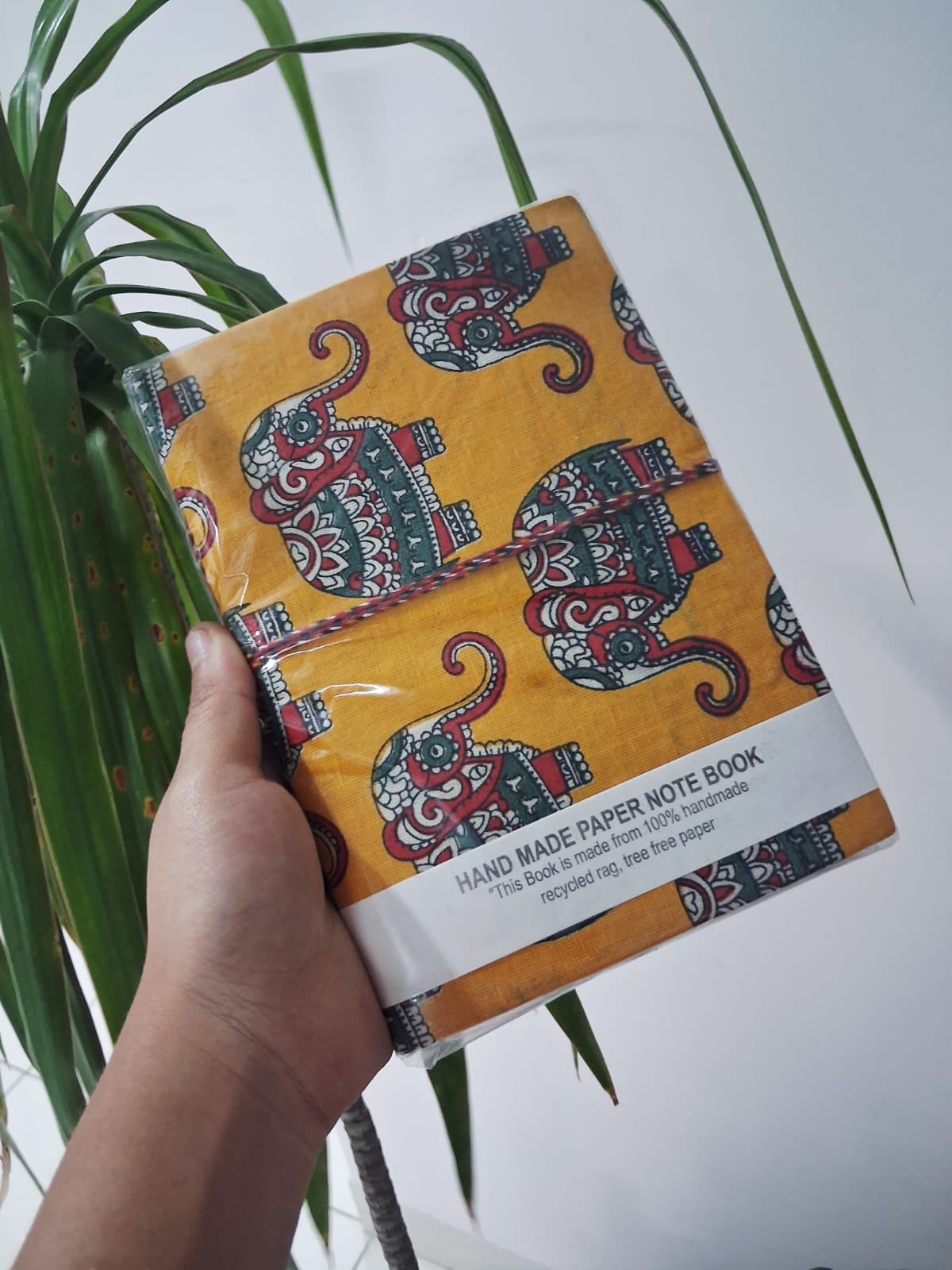 Elee Fabric Handmade Diary – Notebooks & Notepads on Brown Living™. SKU: kj07. Img 3.