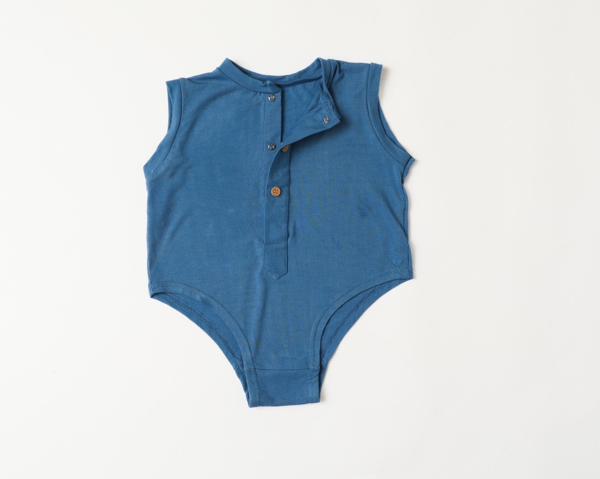 Front Open Herb Dyed Baby Suit For Easy Wear & Comfort – Kids Daywear Sets on Brown Living™. SKU: BSY03016. Img 3.