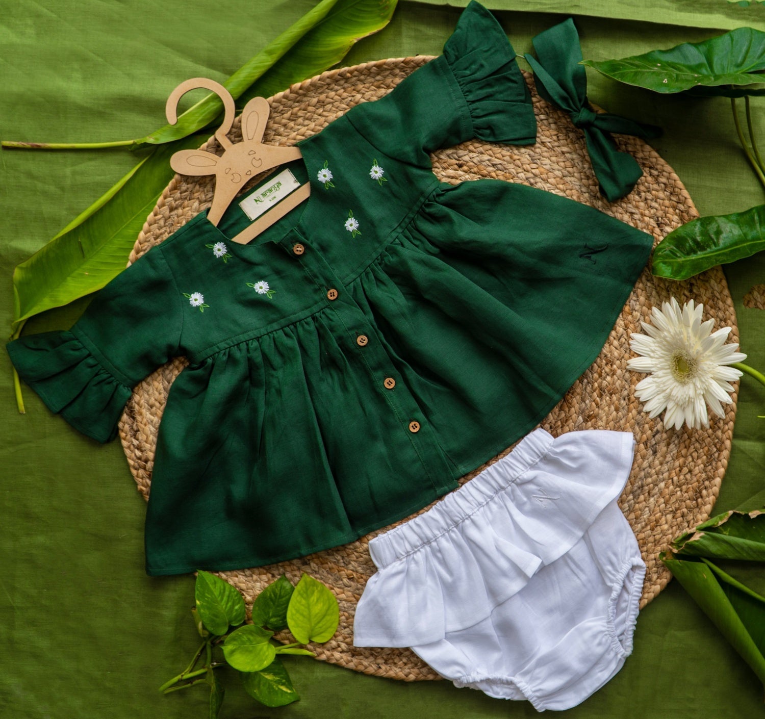 Frosted Frills Hemp Bloomers Soft Rash Free Baby Bottom Wear – Kids Inner Wear on Brown Living™. SKU: ARN009_0-3. Img 2.