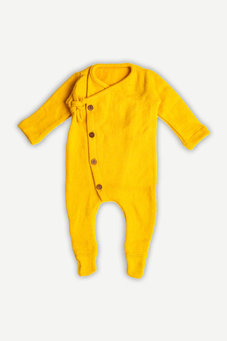 Full Onesie for Babies | Pure Wool Herbal Dyed Full Sleeved Tee – Kids Daywear Sets on Brown Living™. SKU: OSY03001. Img 1.