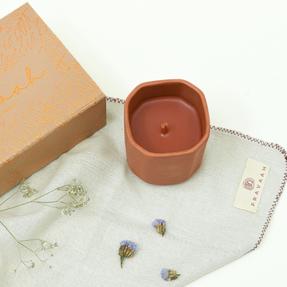 Gilli Mitti Candle | Smells Like Rain | Soy wax – Candles & Fragrances by Pravaah India available on Brown Living™. Large . SKU: CAN008_Large. Img 5.