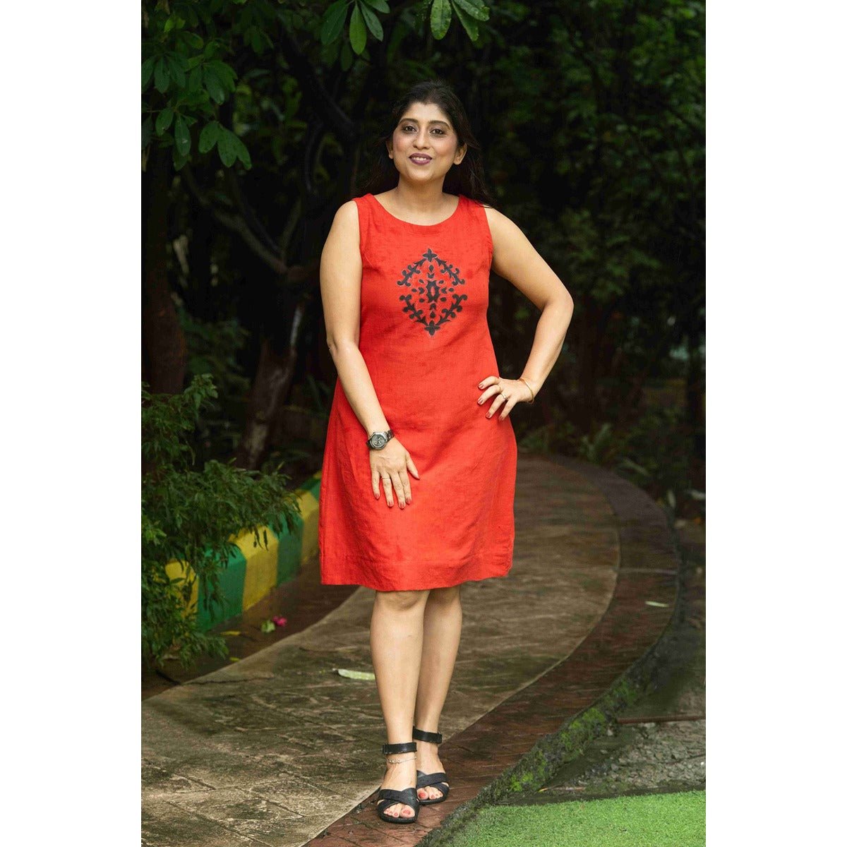Gulnaar Cotton Rust Red Dress With Black Hand Painted Motif – Womens Dress on Brown Living™. SKU: HD1028S_XS. Img 4.