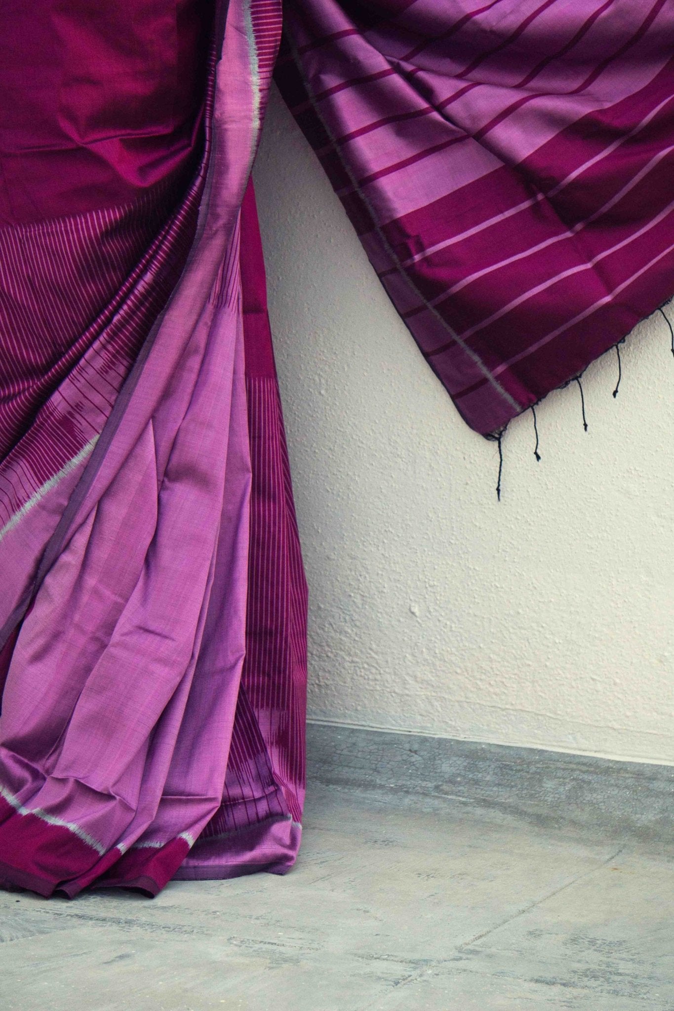 Handcrafted Floral - Inspired Stemline Mulberry Silk Saree – Womens Saree on Brown Living™. SKU: SS24SA01. Img 4.