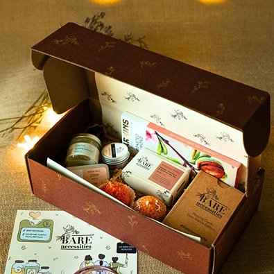 Handcrafted Luxury Bath & Body Gift Hamper | Diwali Gift Hamper – Card Games on Brown Living™. SKU: BNDG03. Img 1.