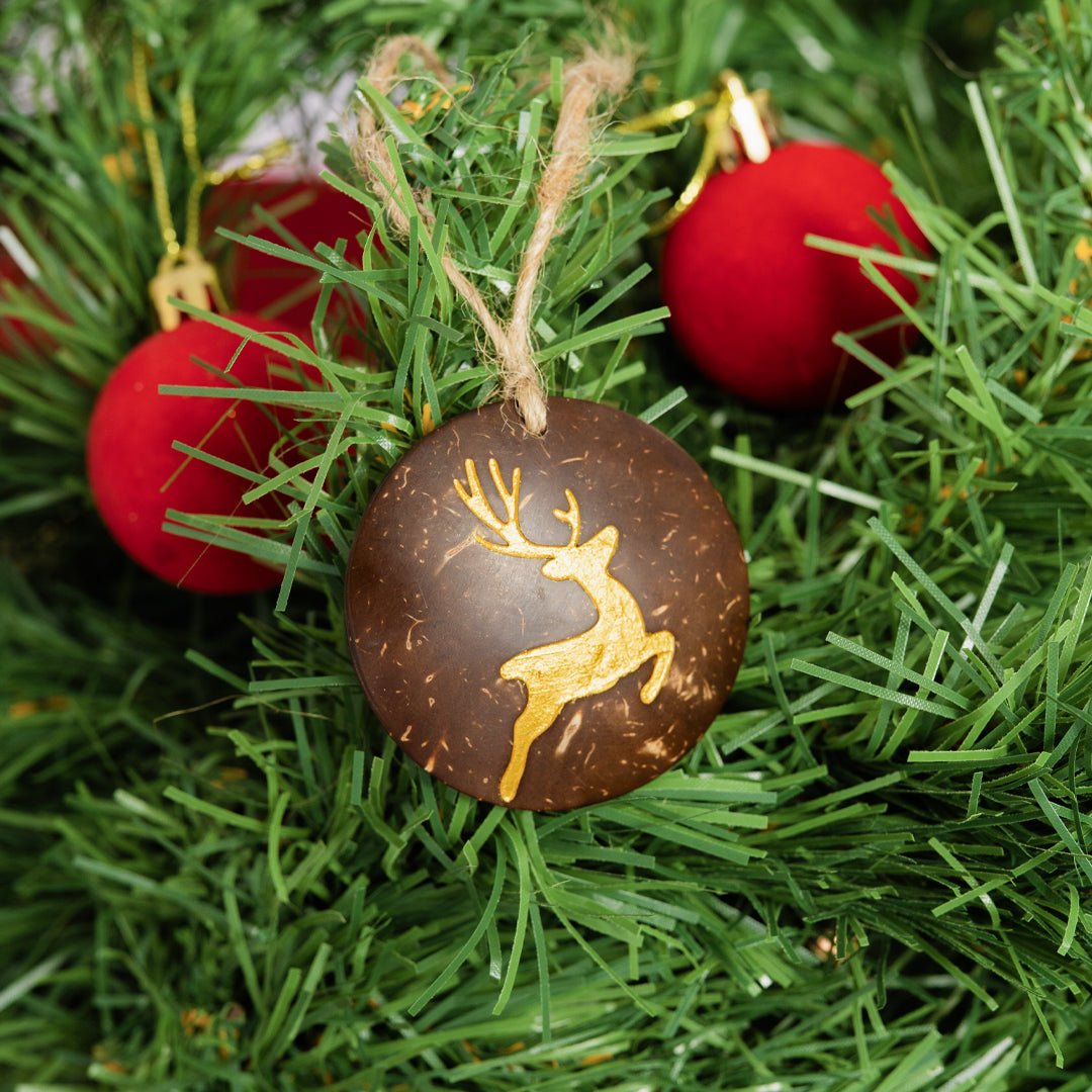 Handmade Coconut Shell Christmas Hangings (Set of 6) – Gift on Brown Living™. SKU: TGAHANGPOLSD2. Img 6.