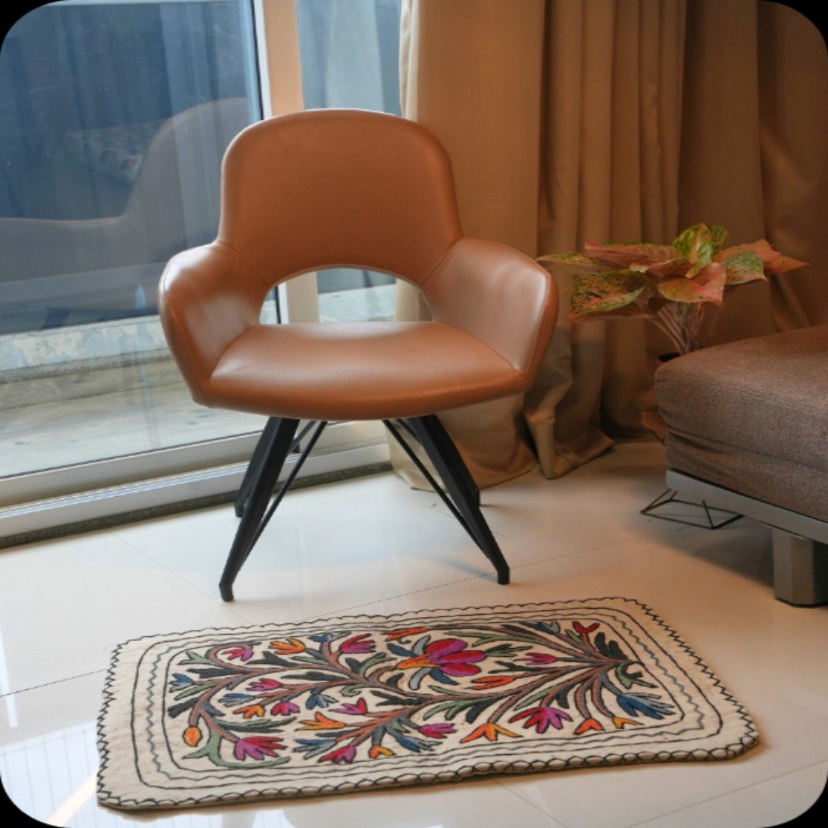 Handmade Namda Accent Rug | Kashmiri Wool Felt & Embroidered Carpet – Mats & Rugs on Brown Living™. SKU: b0_rug_0207. Img 6.