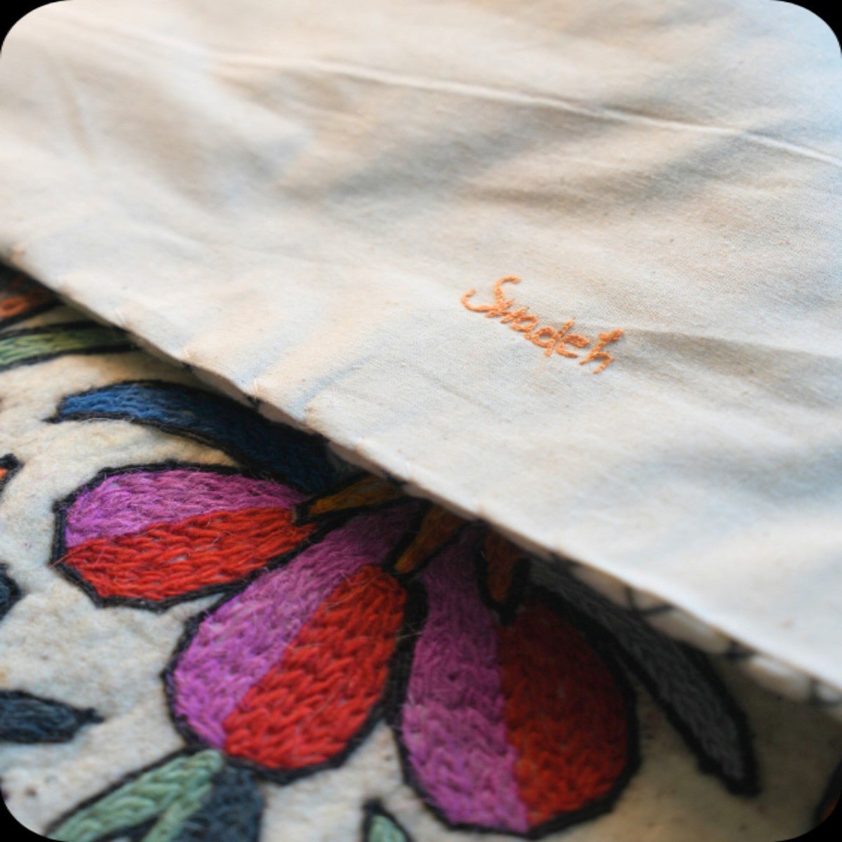 Handmade Namda Accent Rug | Kashmiri Wool Felt & Embroidered Carpet – Mats & Rugs on Brown Living™. SKU: b0_rug_0207. Img 8.