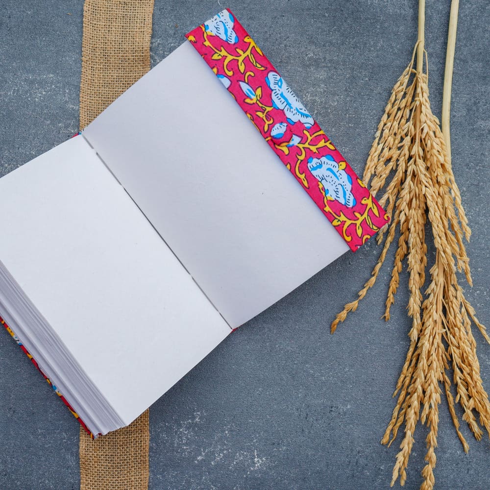 Handmade Recycled Paper Vintage Jumbo Journal – Notebooks & Notepads on Brown Living™. SKU: OEP257a. Img 8.