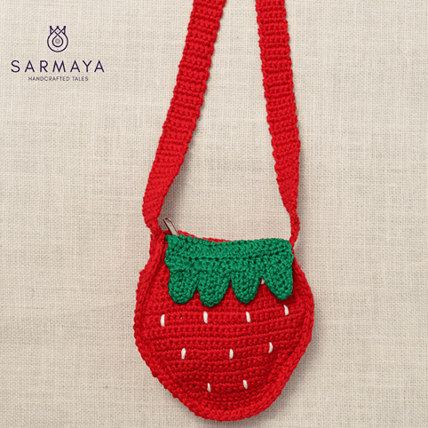 Handmade Strawberry Crochet Bag – Kids Bags on Brown Living™. SKU: SARKID09. Img 6.