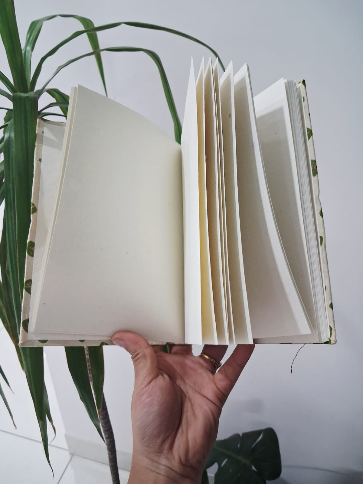 Hari Block Print Fabric Diary | Handcrafted Sustainable Journal – Notebooks & Notepads on Brown Living™. SKU: KA001. Img 2.