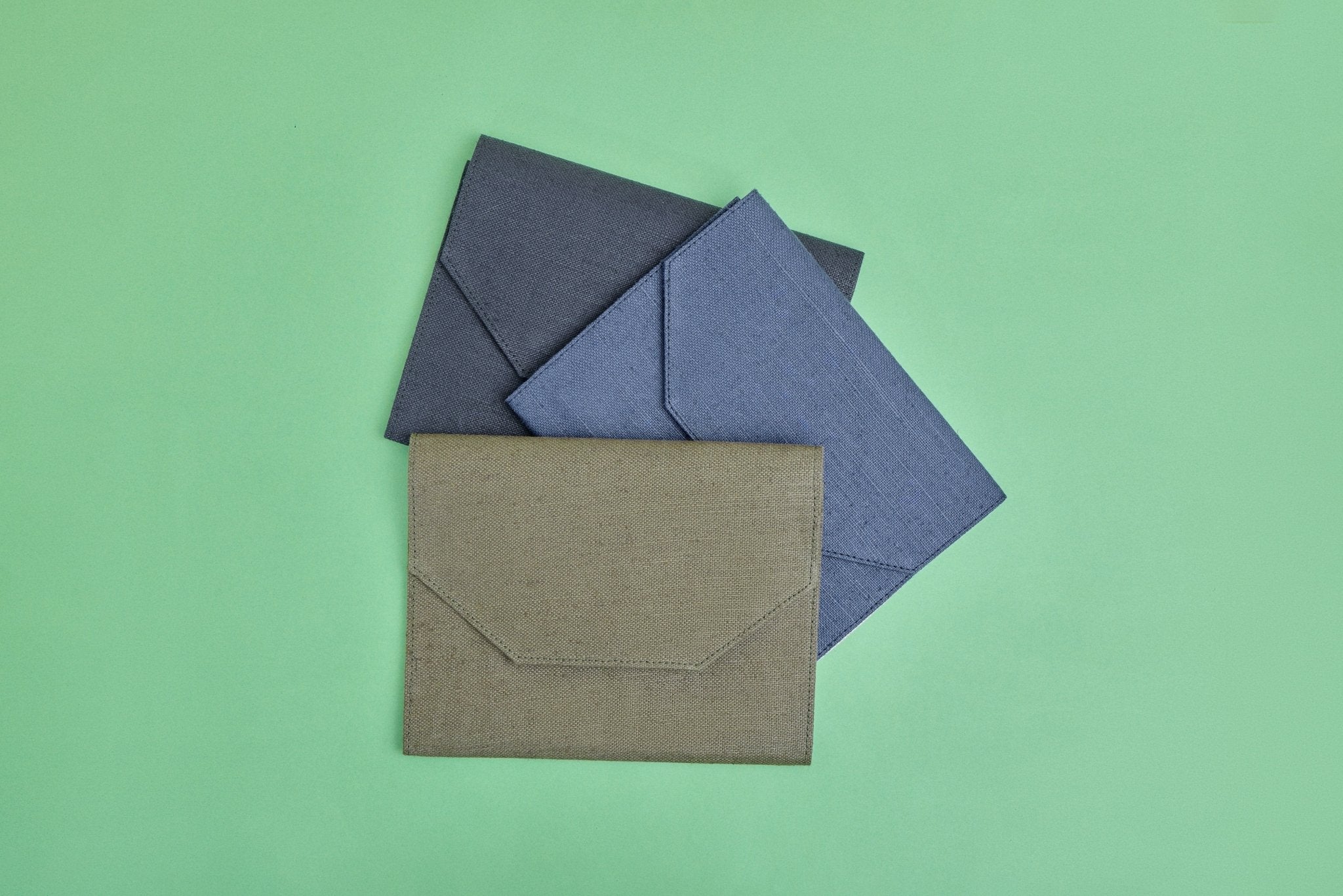 Hemp Diary Organiser | Handcrafted Hemp Fabric Notebook Holder – Organizers on Brown Living™. SKU: GDO01-OLIVE. Img 7.