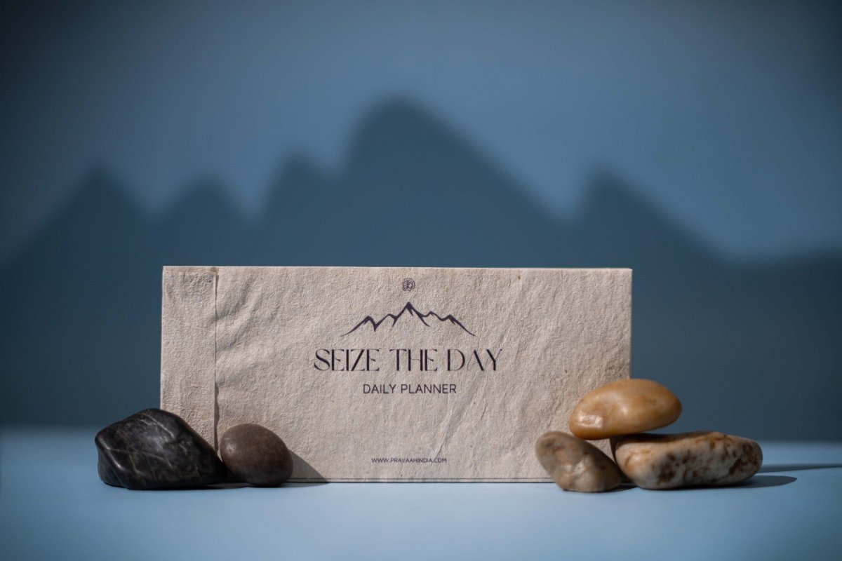 Hemp Paper Daily Planner | Available in Samudra, Uttarakhand and Pushp – Greeting & Note Cards by Pravaah India available on Brown Living™. Pushp Daily Planner . SKU: PRA23ST03DP. Img 6.